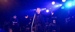 luxury marquee wedding uk ronan keating celebrity performance