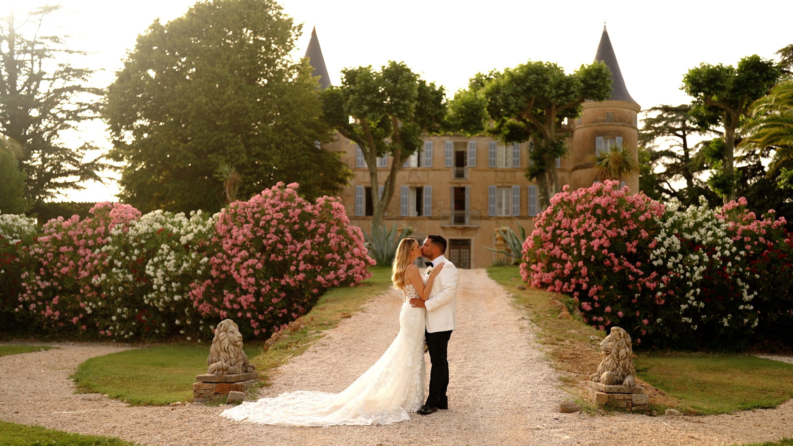 DESTINATION WEDDING VIDEOGRAPHER - FRENCH WEDDING VIDEOGRAPHER PROVENCE CHATEAU ROBERNIER SOUTH OF FRANCE